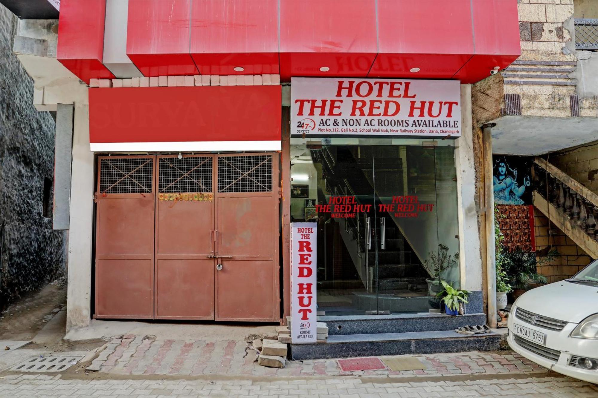 Oyo Hotel The Red Hut Чандигарх Экстерьер фото